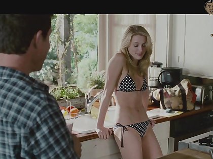 Pretty hot Amber Heard does some bushwa riding scenes in personal movies
