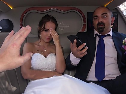 Latina bride fucks with the brush father-in-law in the back of the limo
